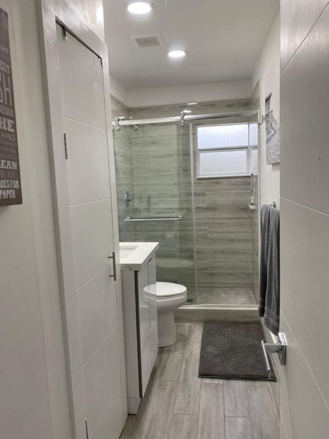 Modern Home, Excellent Location ميامي المظهر الخارجي الصورة