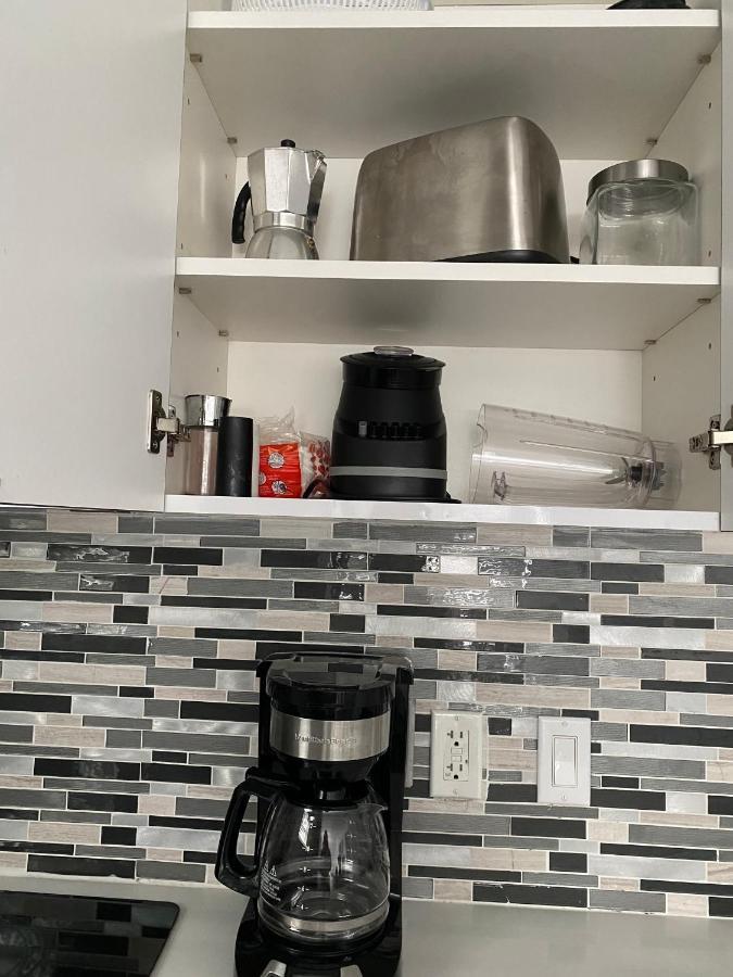 Modern Home, Excellent Location ميامي المظهر الخارجي الصورة