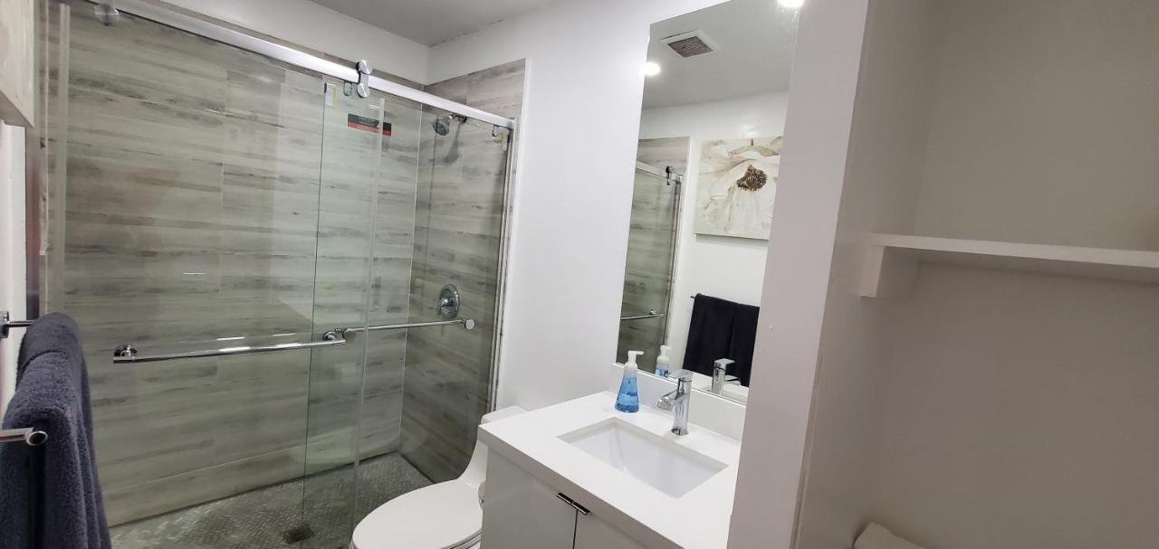 Modern Home, Excellent Location ميامي المظهر الخارجي الصورة