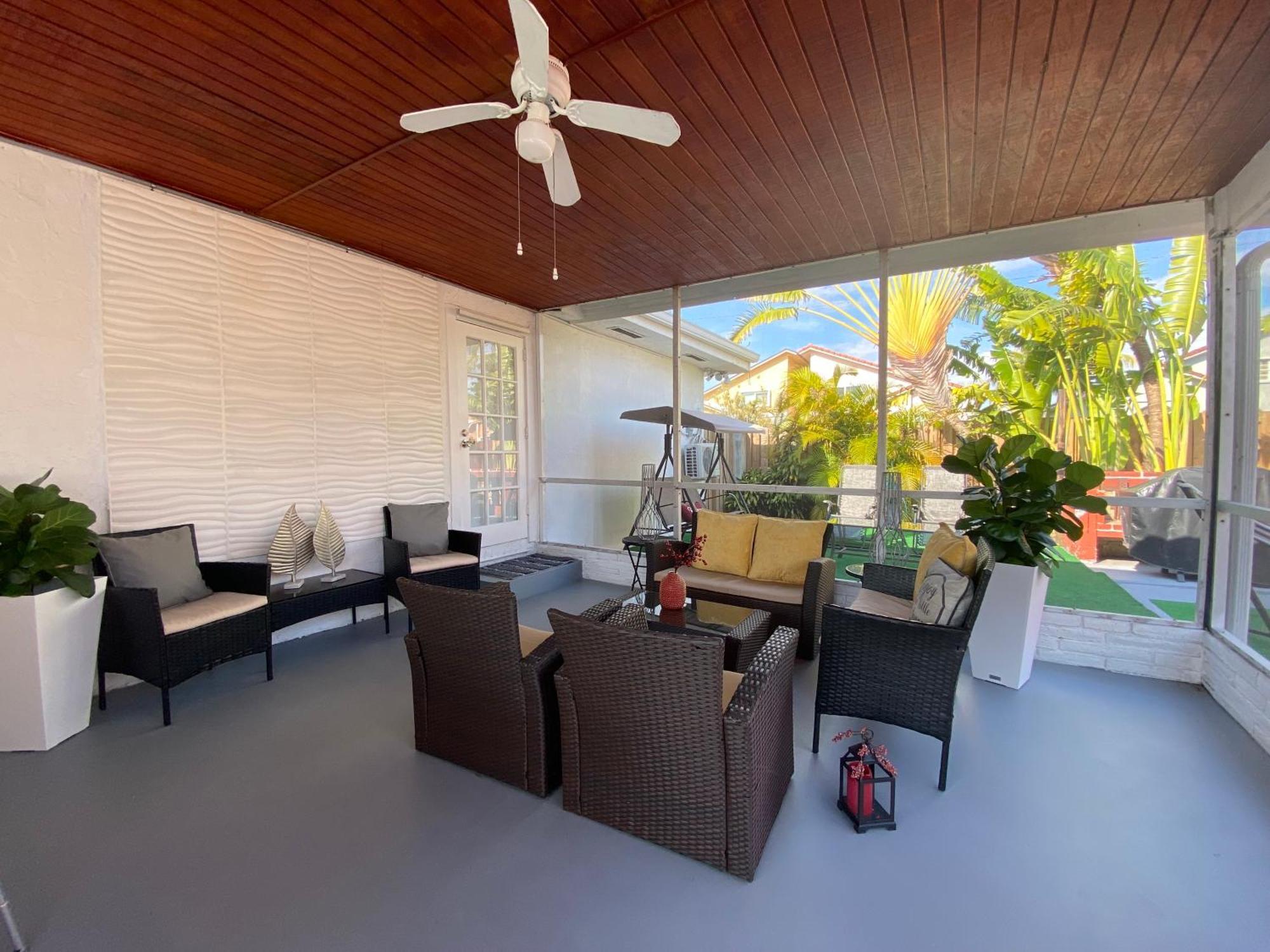 Modern Home, Excellent Location ميامي المظهر الخارجي الصورة